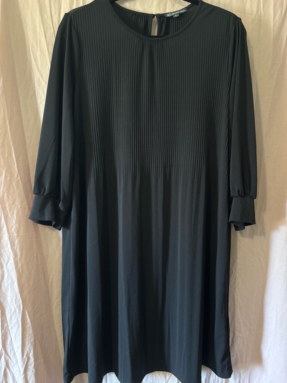 Adrianna Papell Black Pleated Yoke Midi Shift Dress nwot